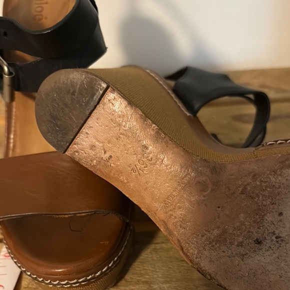 Chloe Brown and Black Wedge Sandals - Picture 4 of 8